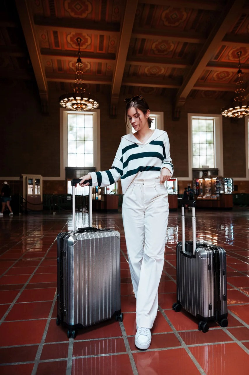 TREVA Aluminum Suitcase gunmental